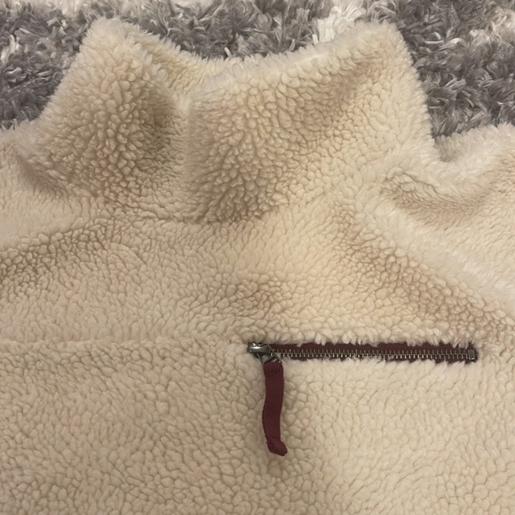 L.L.Bean Signature Funnel Neck Sherpa Fleece Pullover - Picture 4 of 8